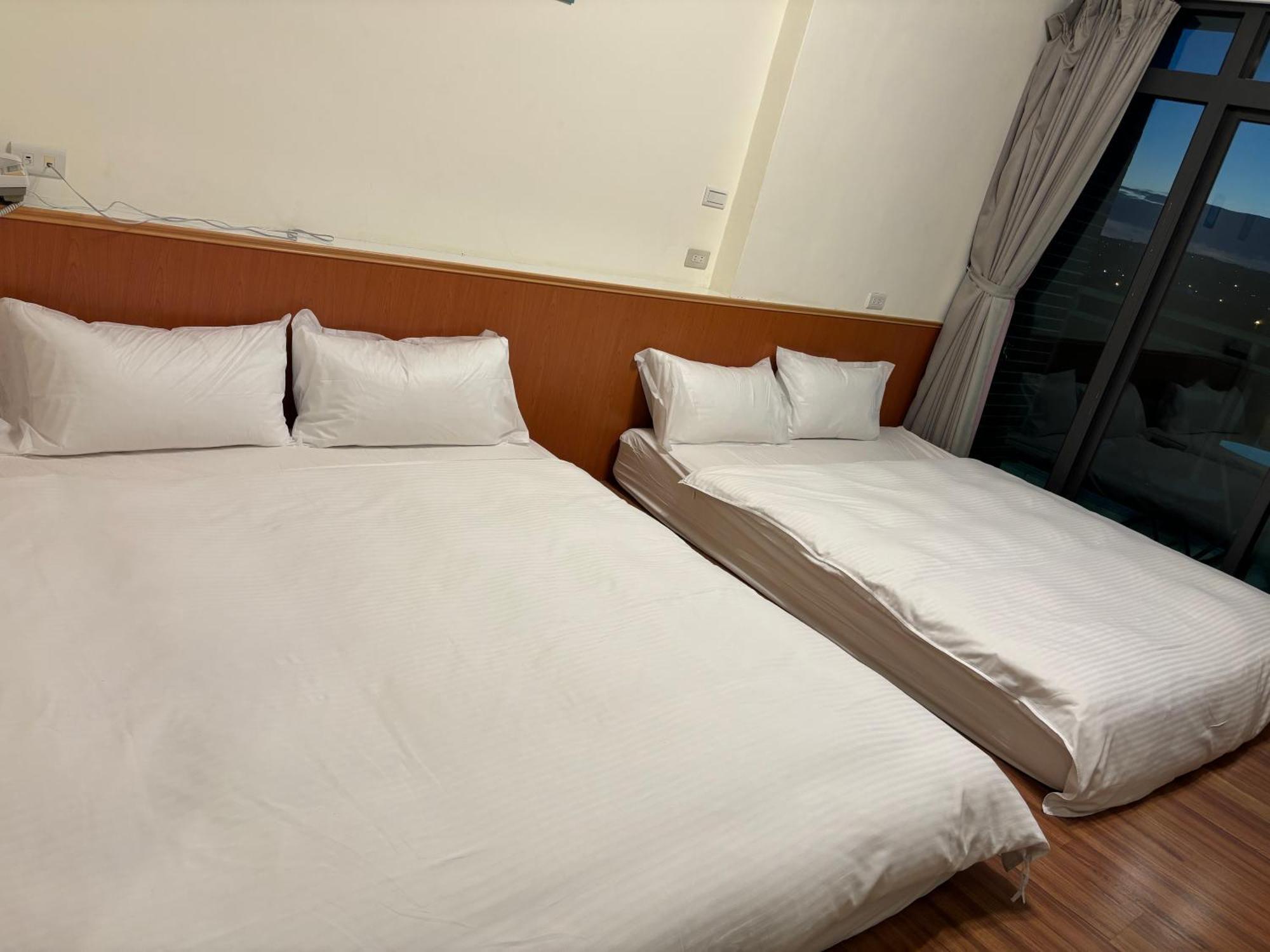 Yiren Hotel Heng-ch'un Buitenkant foto